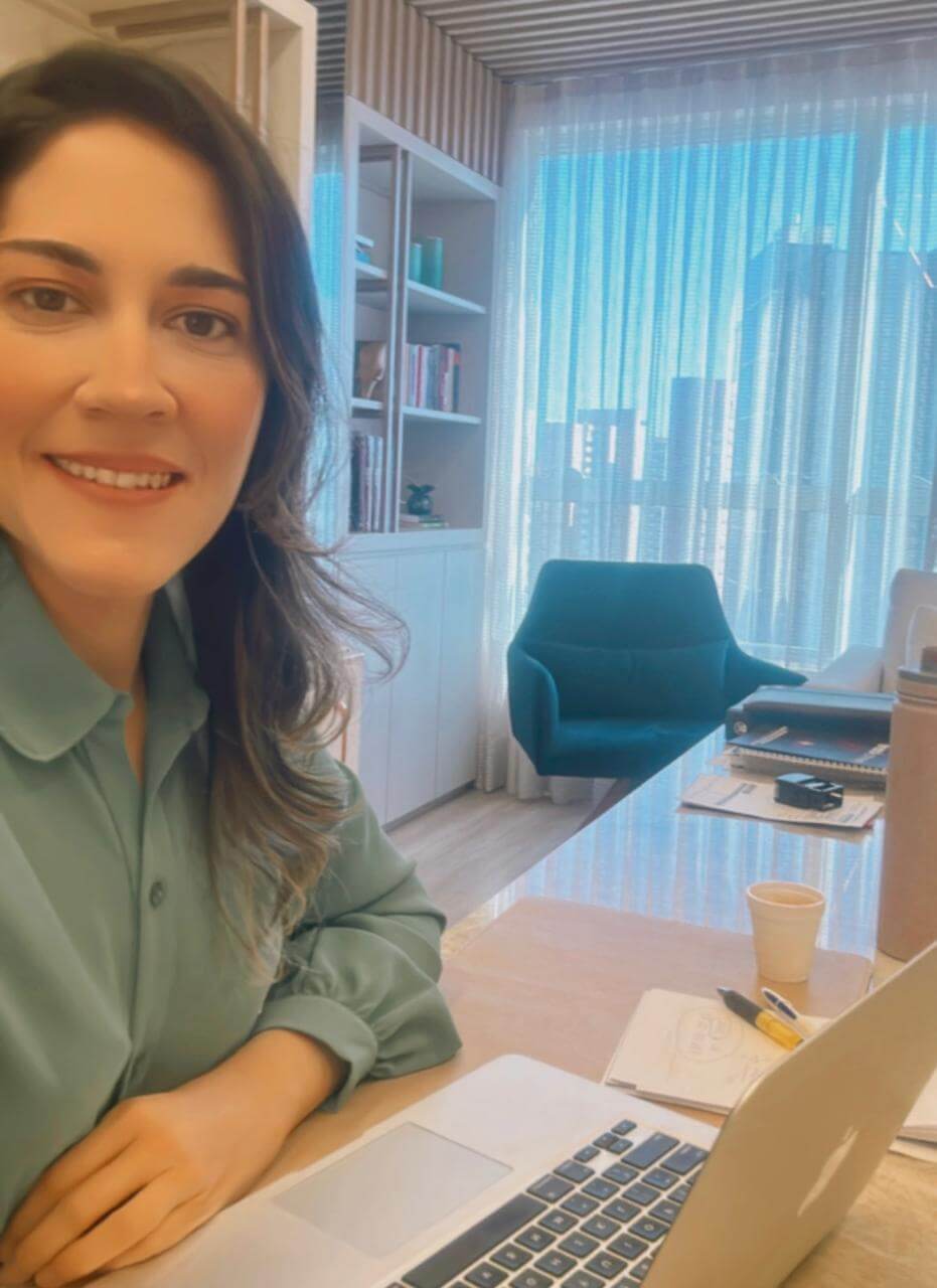 Consultório da Dra. Lara Sampaio, psiquiatra em Fortaleza